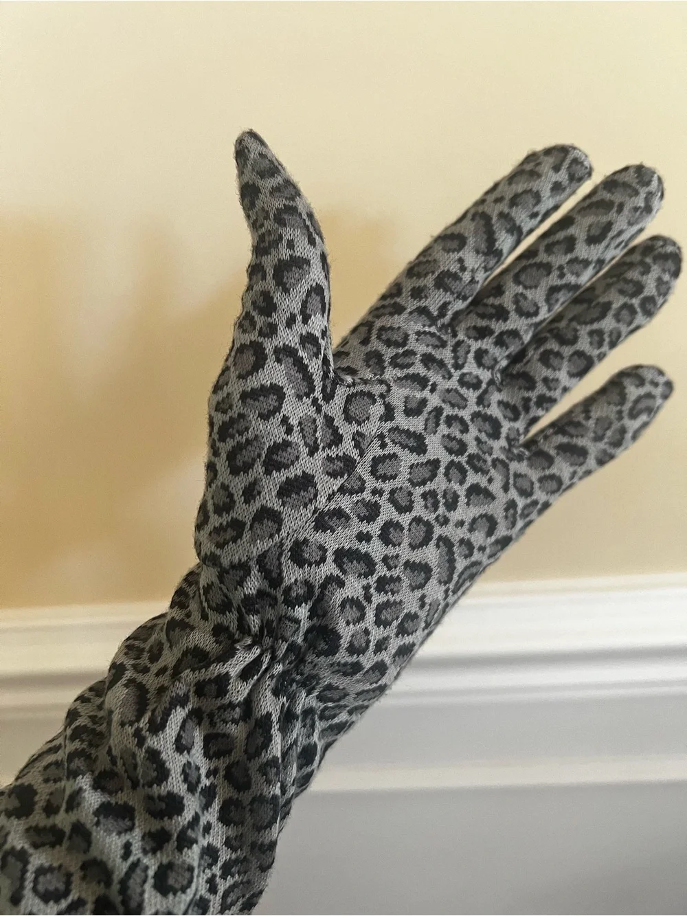 Gray/Black Leopard-Print Stretchy Knit Unlined Long Gloves.